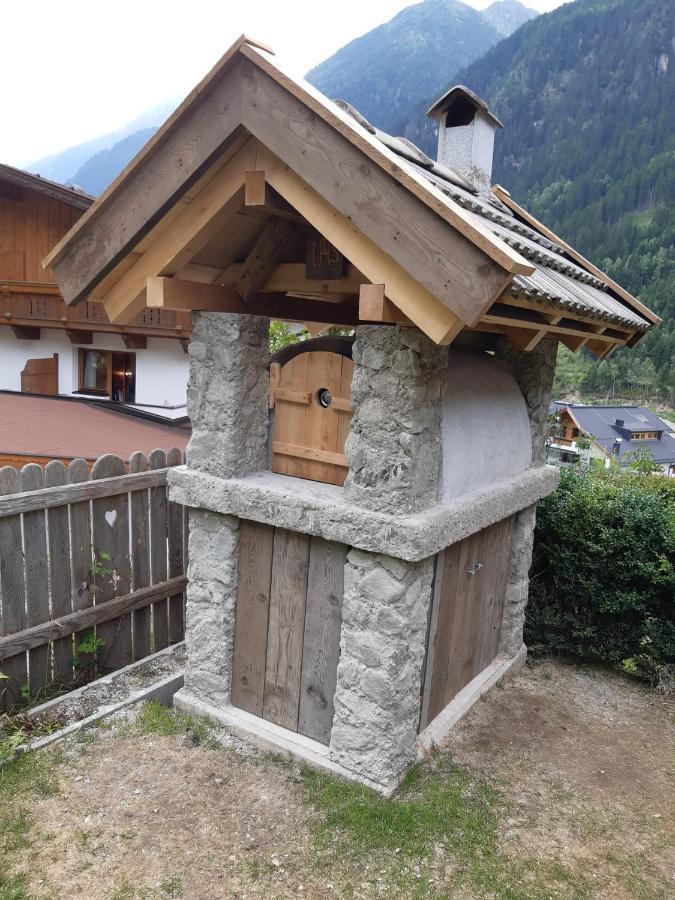 Alpenhaus Christian Apartamento Neustift im Stubaital Exterior foto