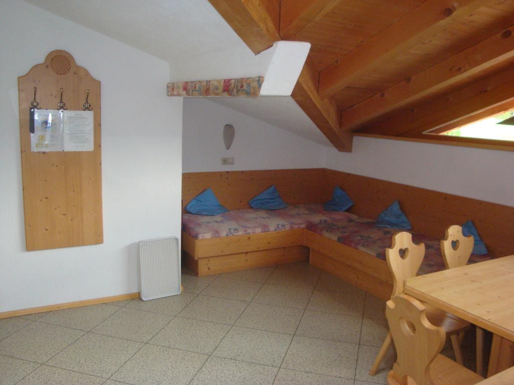 Alpenhaus Christian Apartamento Neustift im Stubaital Quarto foto