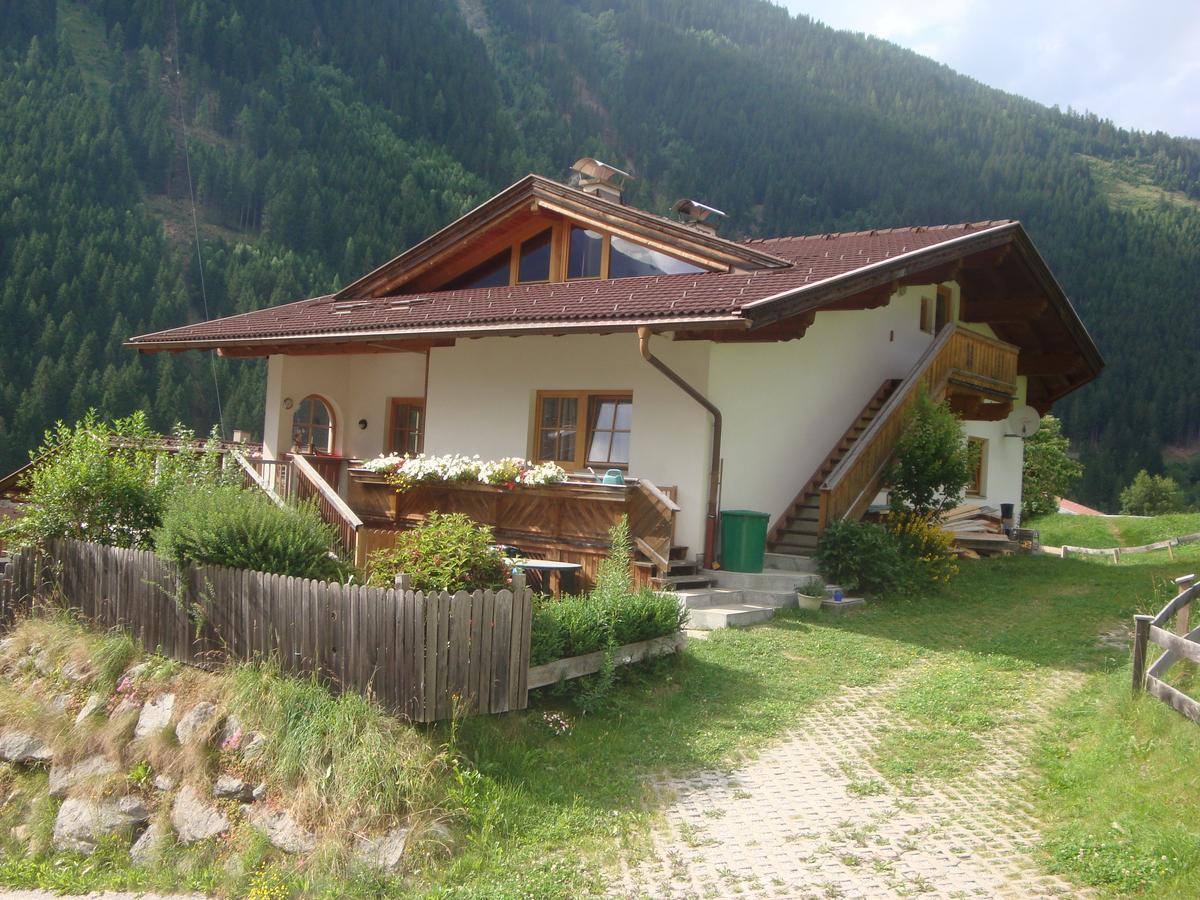 Alpenhaus Christian Apartamento Neustift im Stubaital Exterior foto