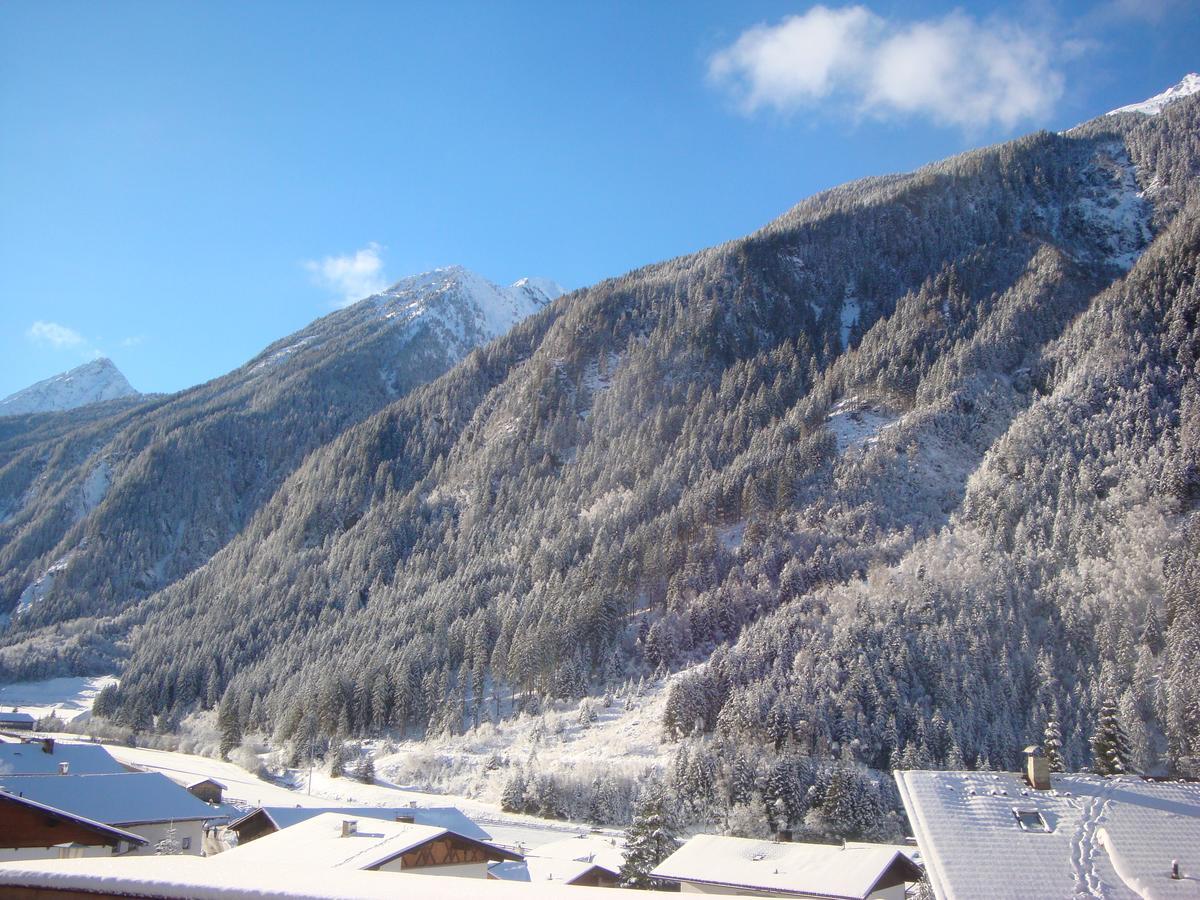 Alpenhaus Christian Apartamento Neustift im Stubaital Exterior foto